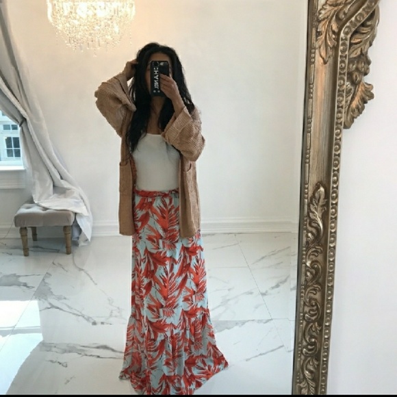 ❌Sold❌AMANDA Wide Cuff Cardi in Blush - Picture 3 of 6